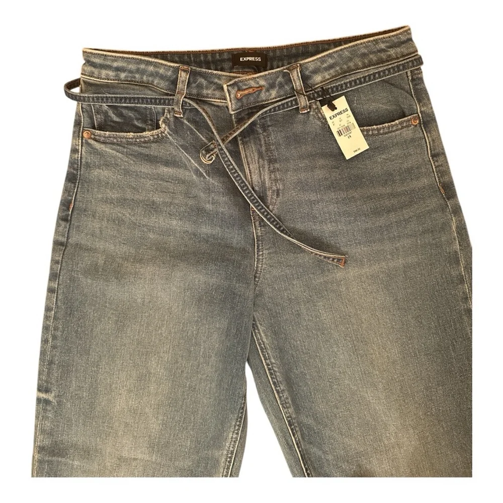 Express relaxed tapered mild rise long jeans id 5735 size 6R NWT - Picture 2 of 8